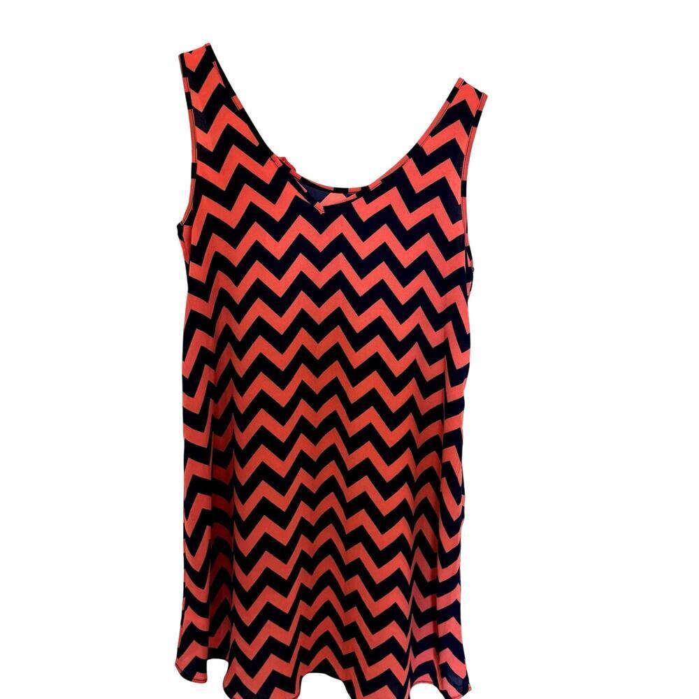 NWT Pink Republic Pink & Navy Chevron Hi-Low Tank Tunic Women's Medium - Picture 3 of 3